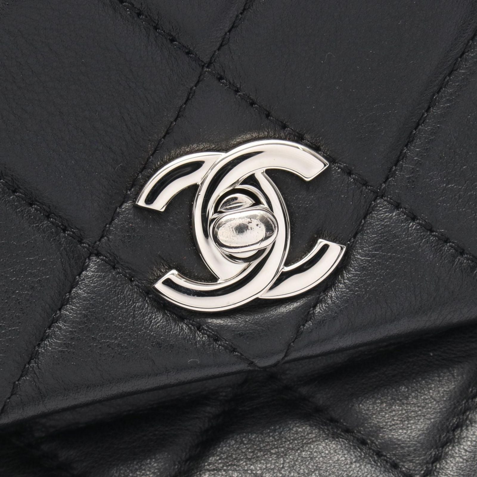 Chanel Shoulder Bag Quilted Black Lambskin Chain — view 7