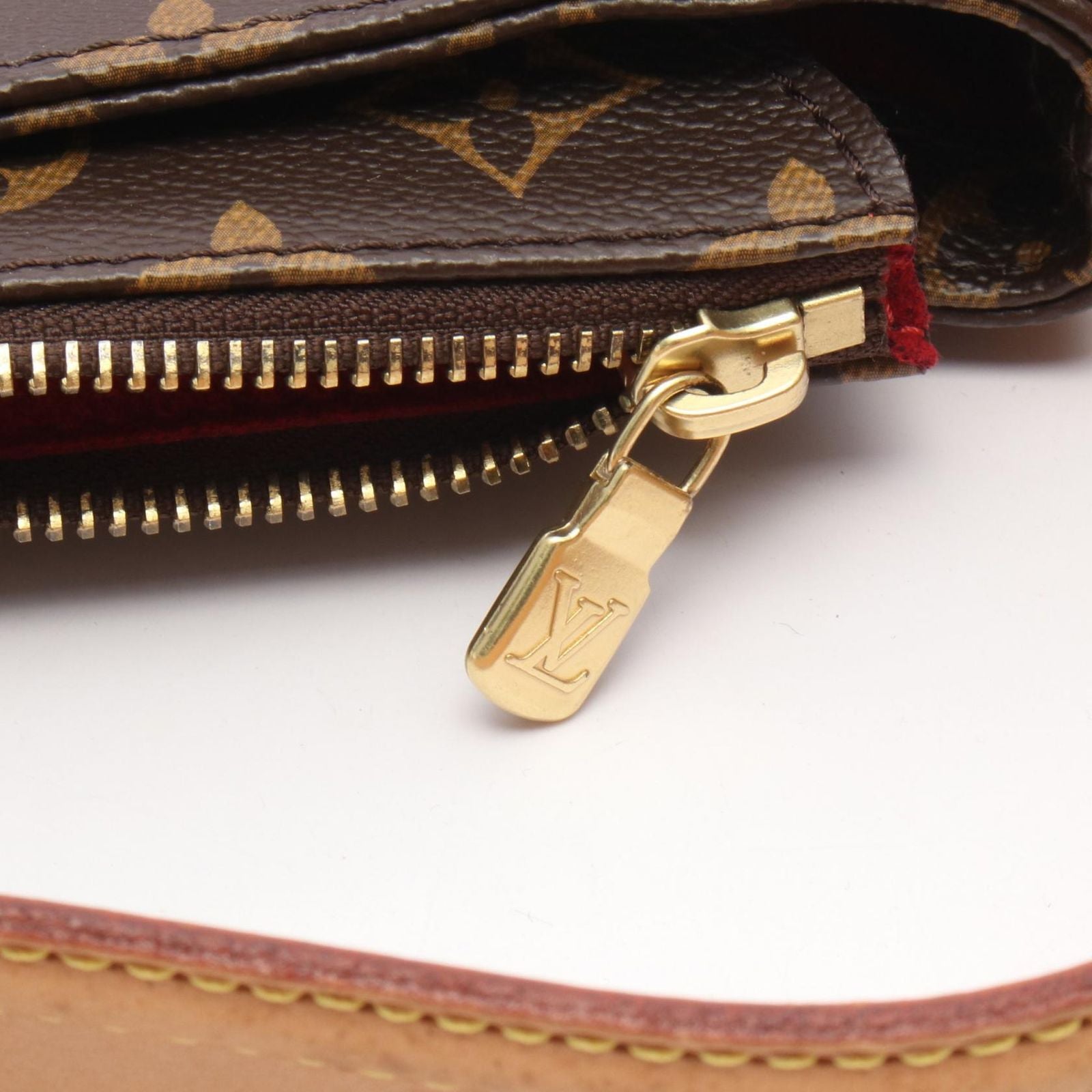 Louis Vuitton Shoulder Bag Viva Cite GM Canvas Leather — view 8