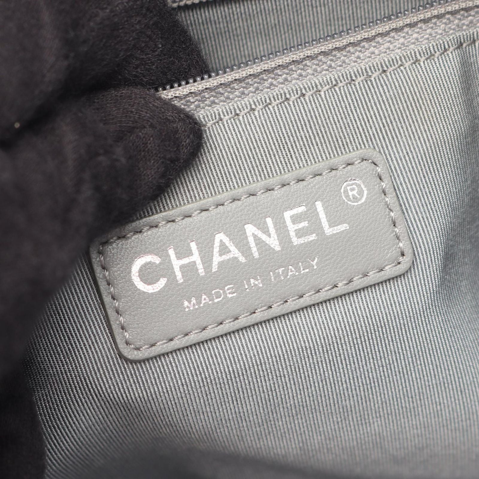Chanel Tote Quilted Black Lambskin Chain — view 4
