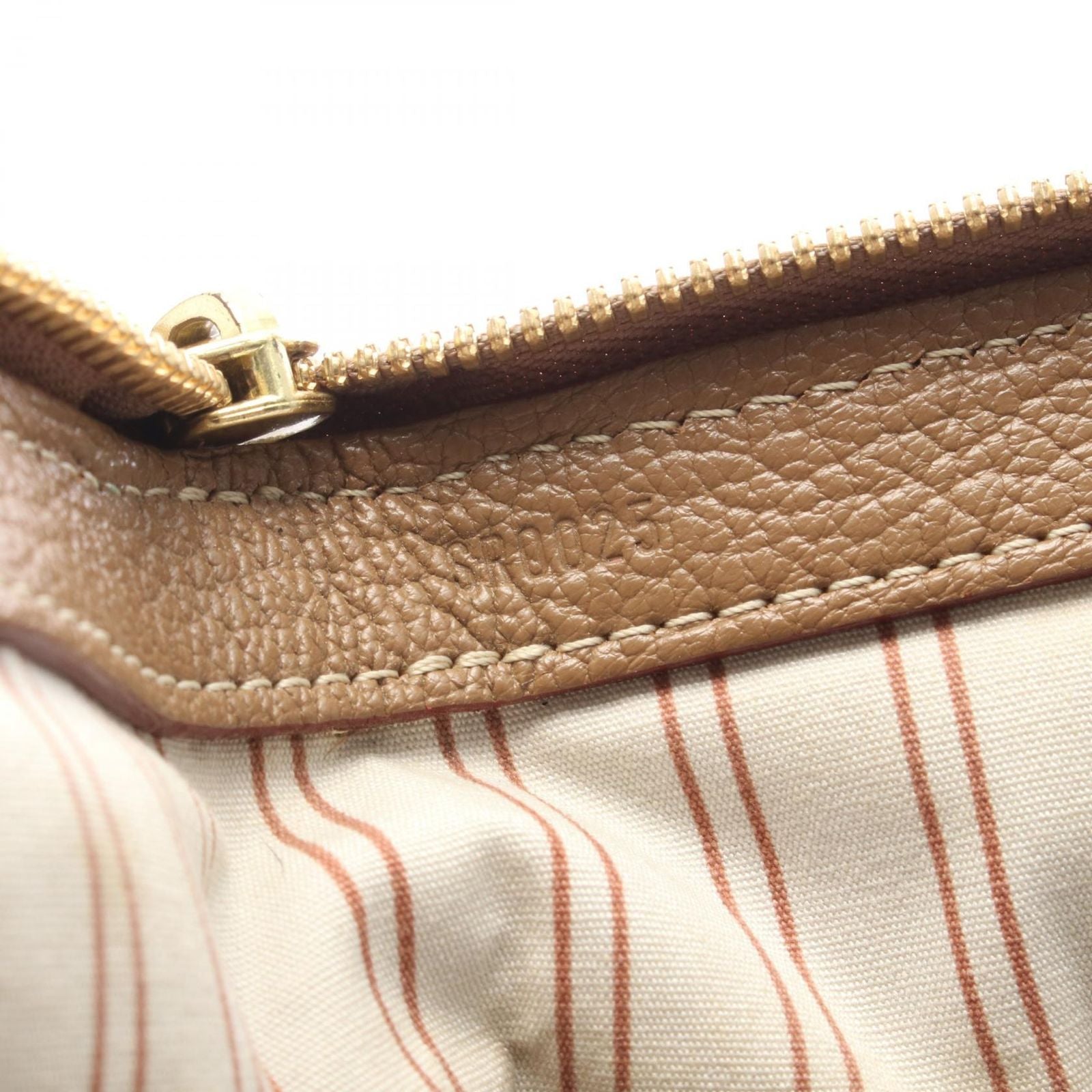 Louis Vuitton Handbag Trianon Sac de Nuit MM Beige Canvas Leather — view 5