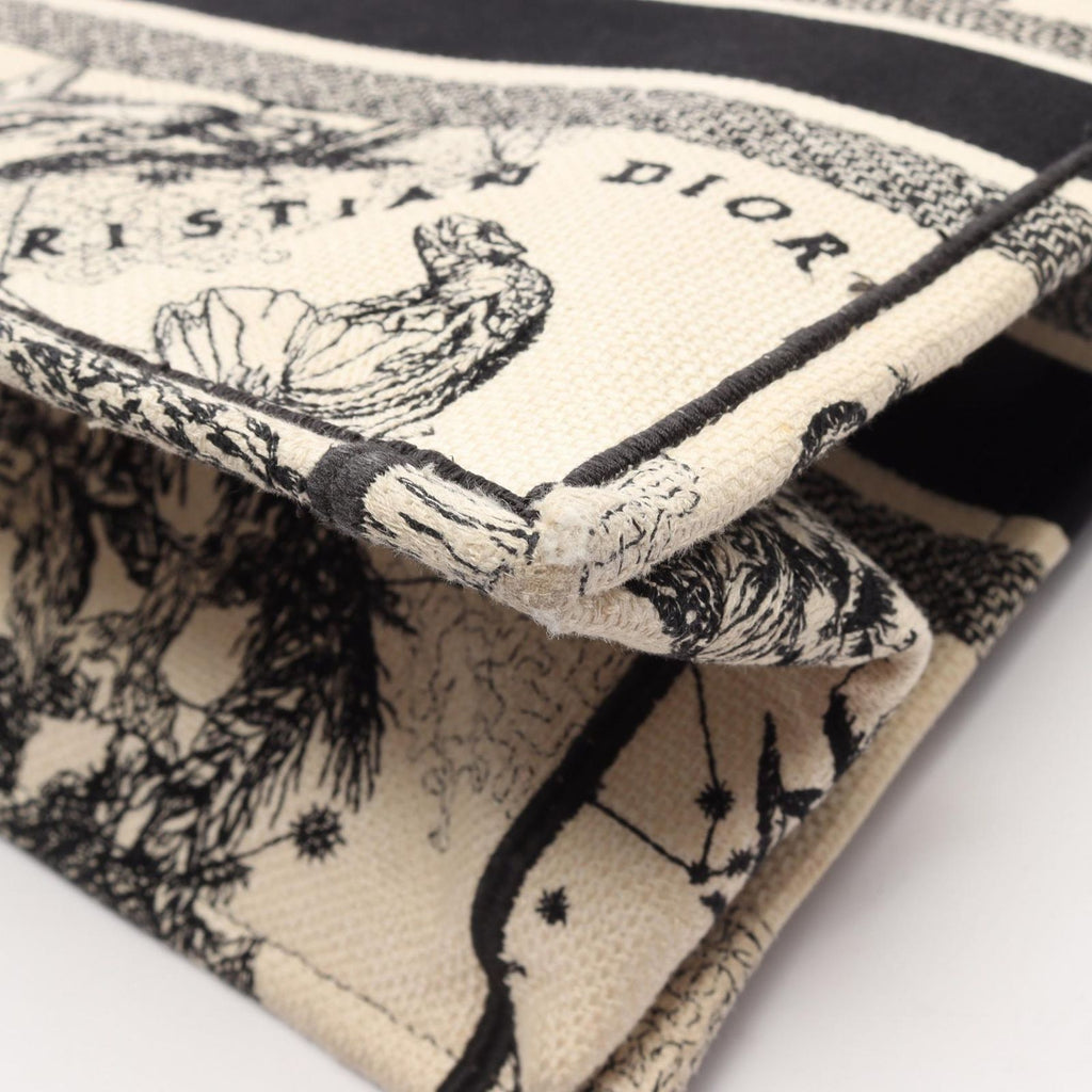 Dior Tote Book Zodiac White Black Canvas — view 9