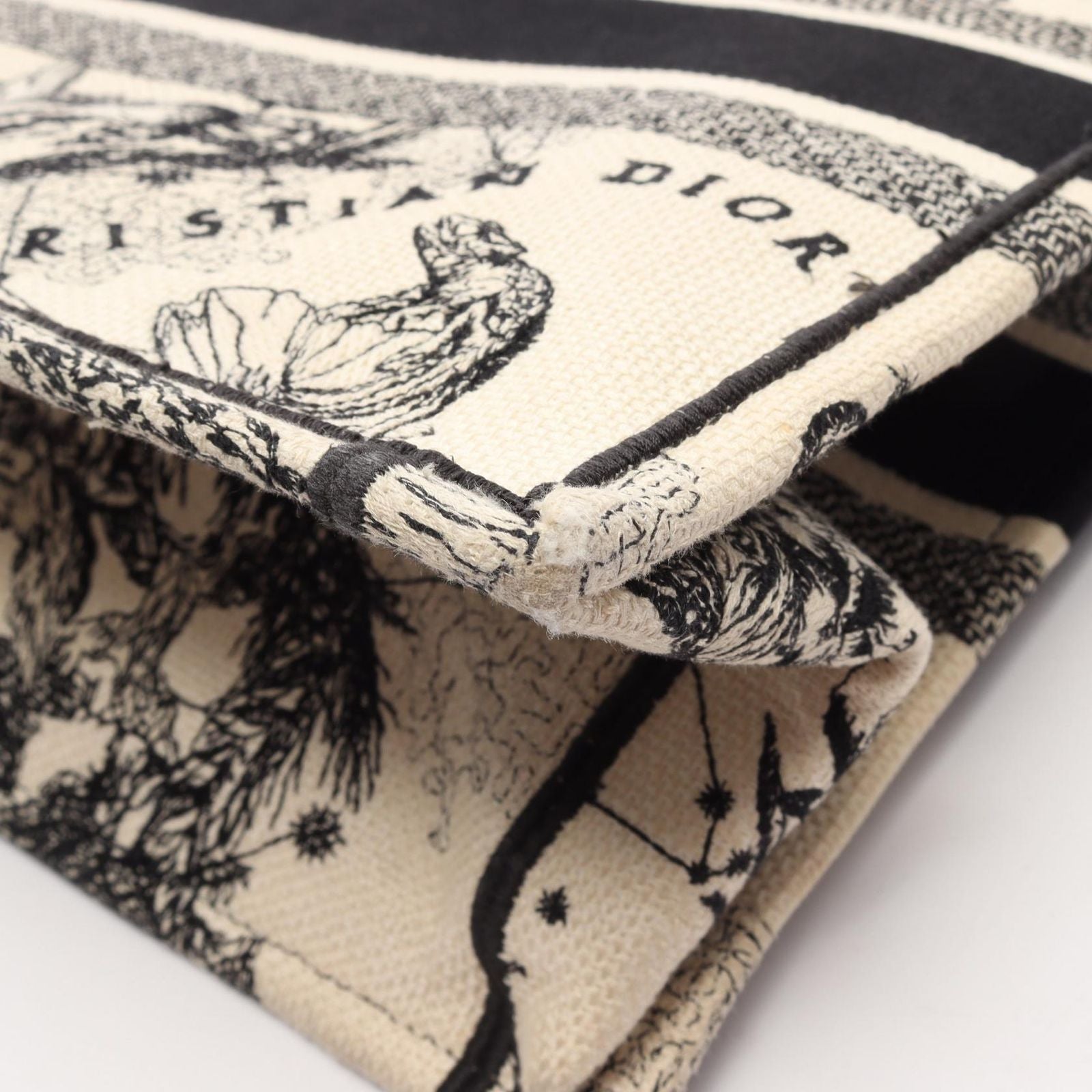Dior Tote Book Zodiac White Black Canvas — view 9