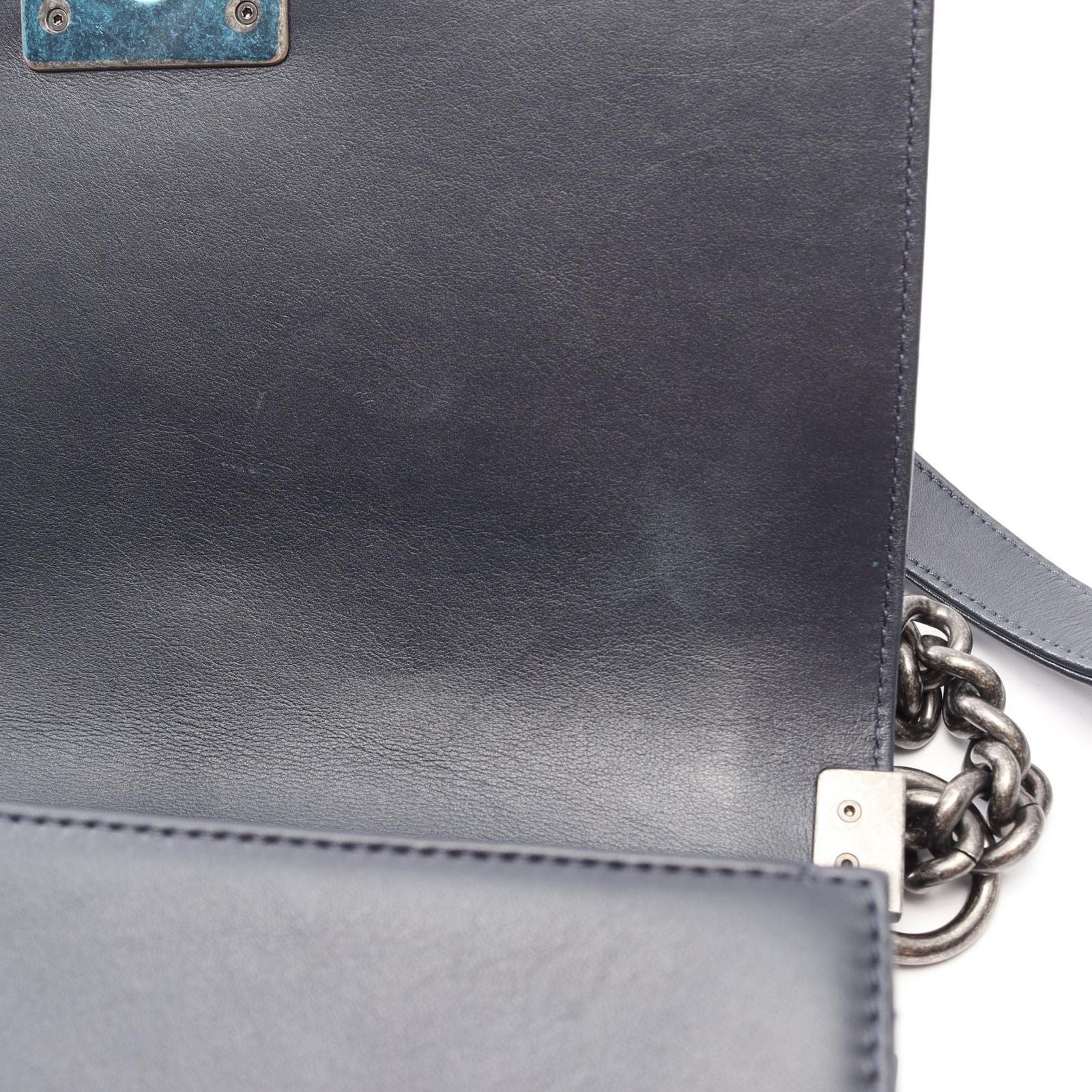 Chanel Shoulder Bag Boy Braid Navy Green Leather Boy Chain — view 6