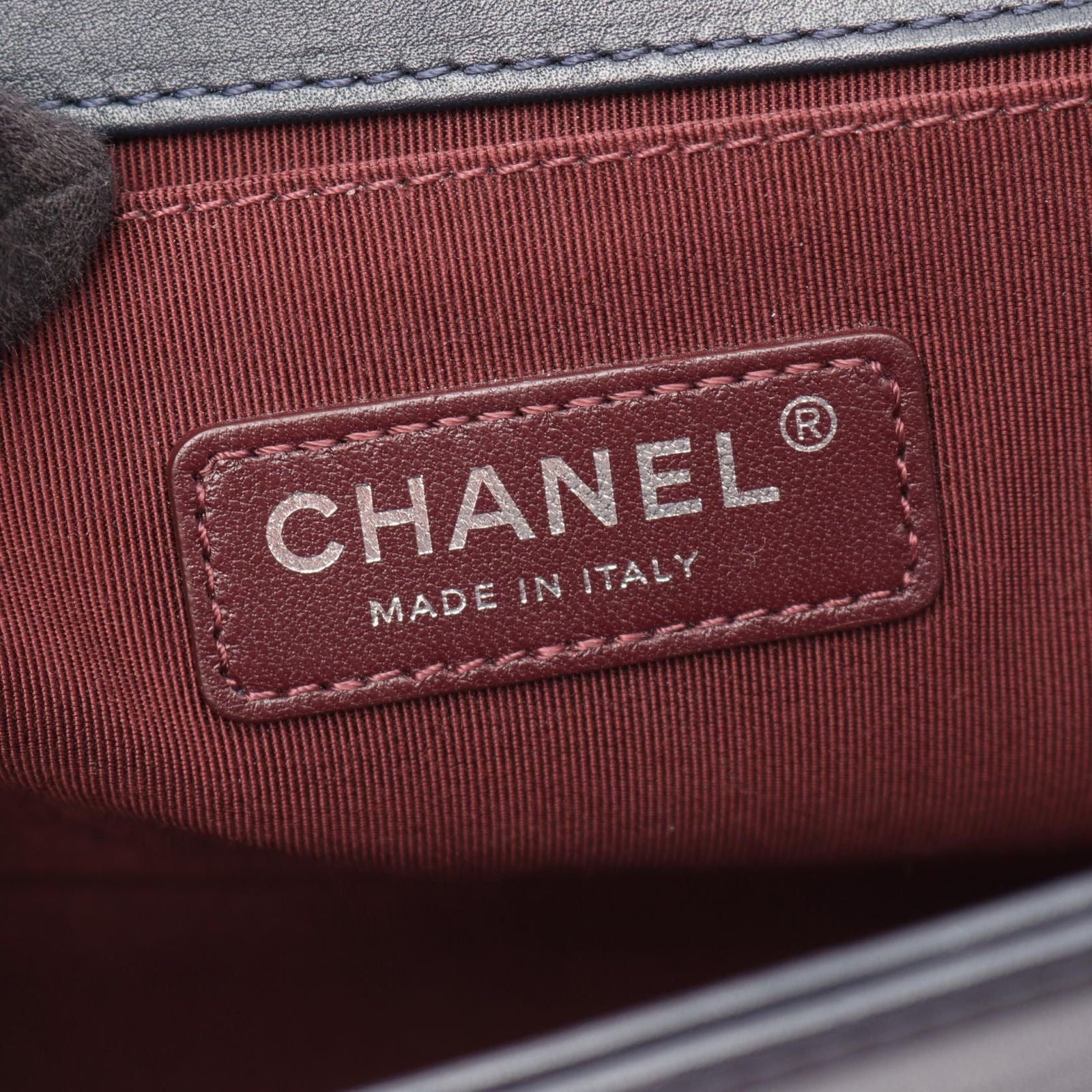 Chanel Shoulder Bag Boy Braid Navy Green Leather Boy Chain — view 4