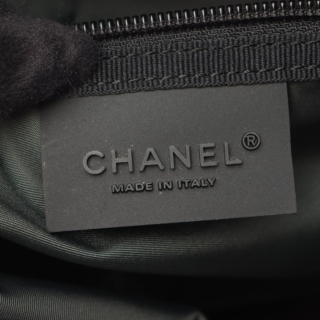 Chanel Shoulder Bag Sports Line CC Logo Black Green Canvas — view 4