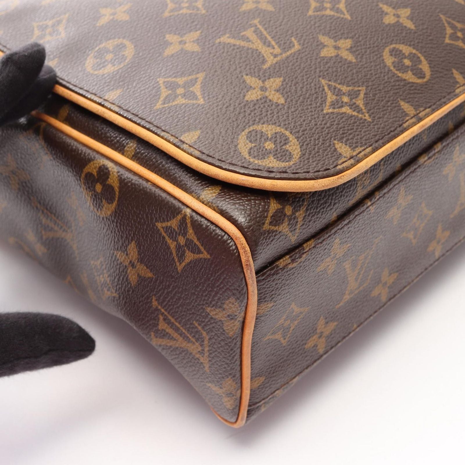 Louis Vuitton Shoulder Bag Aves Canvas Leather — view 9