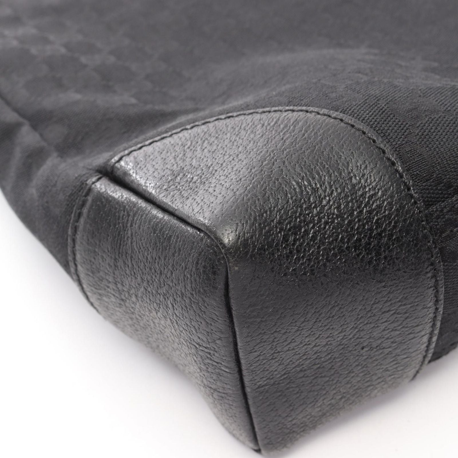 Gucci Shoulder Bag GG Canvas Black — view 8