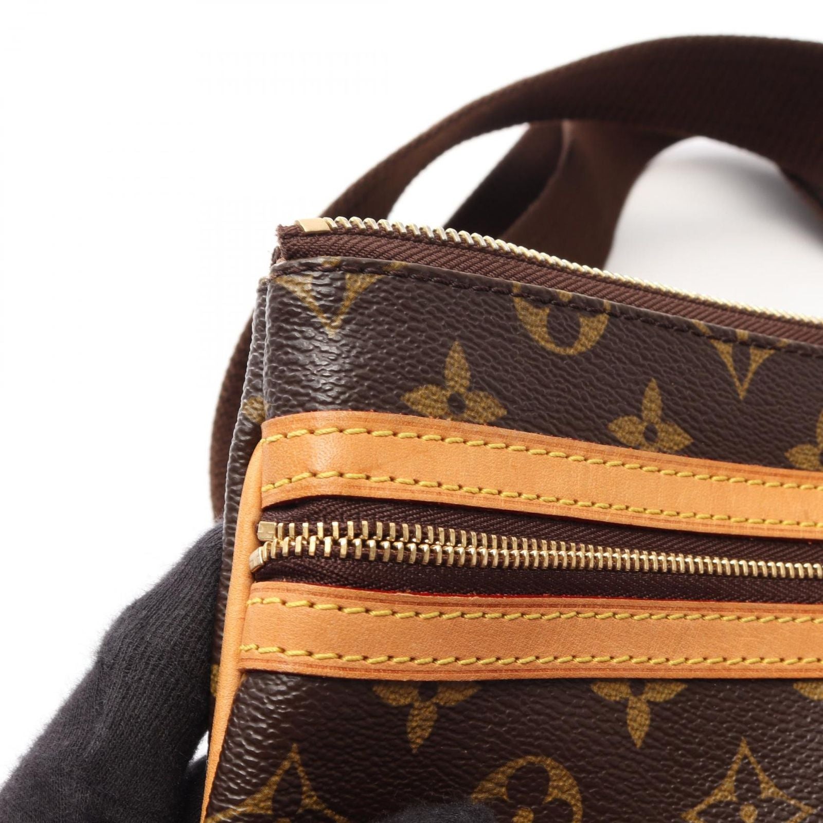 Louis Vuitton Shoulder Bag Pochette Canvas Leather Bosford — view 9