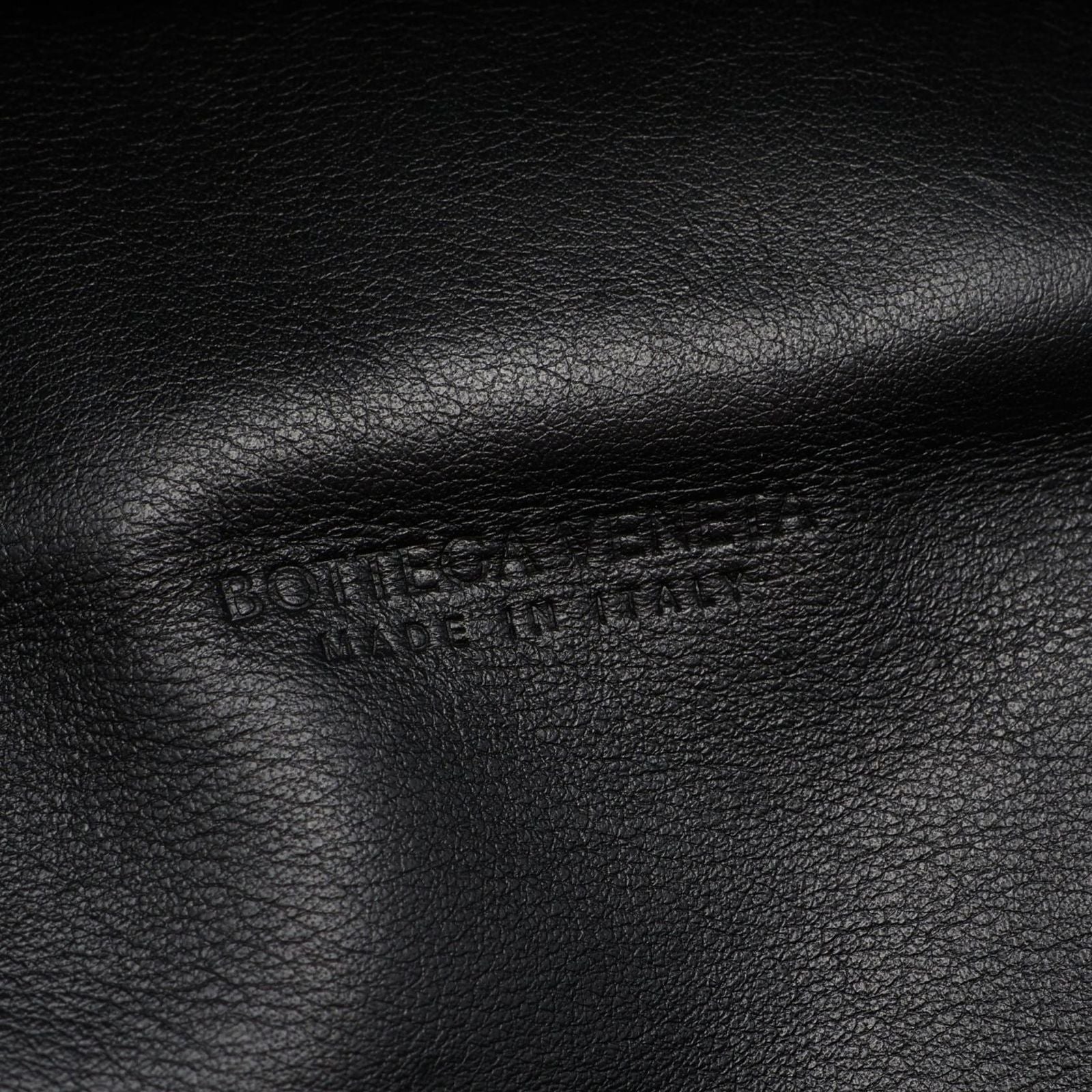 Bottega Veneta Waist Bag the Chain Pouch Mini Black Leather — view 4