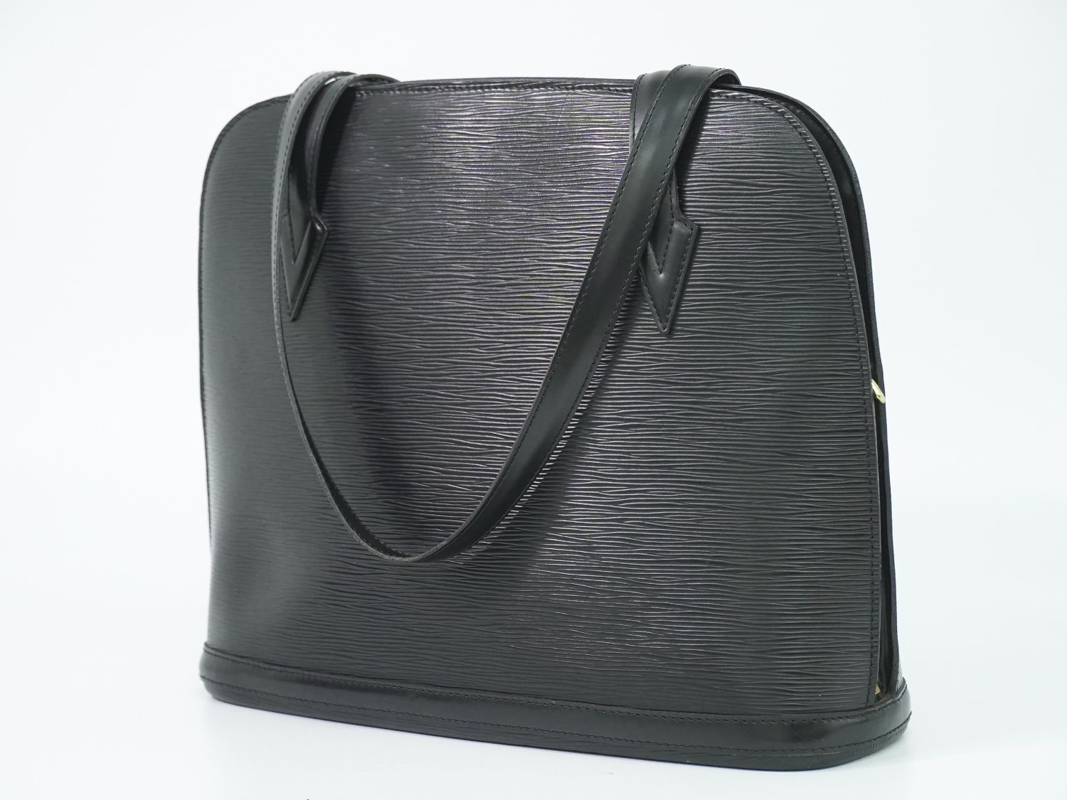 Louis Vuitton LV Lussac Epi Leather Shoulder Bag Tote Noir Black — view 2