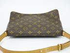 Louis Vuitton LV Musette Tango Short Monogram Shoulder Bag Brown — view 5