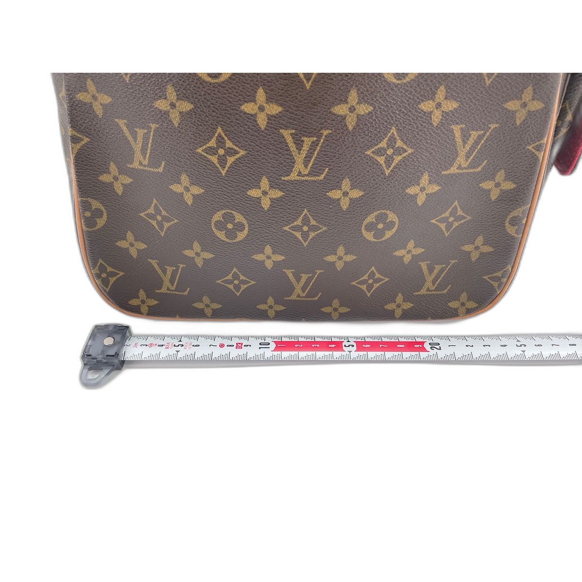 Louis Vuitton Handbag Eccentricity — view 3