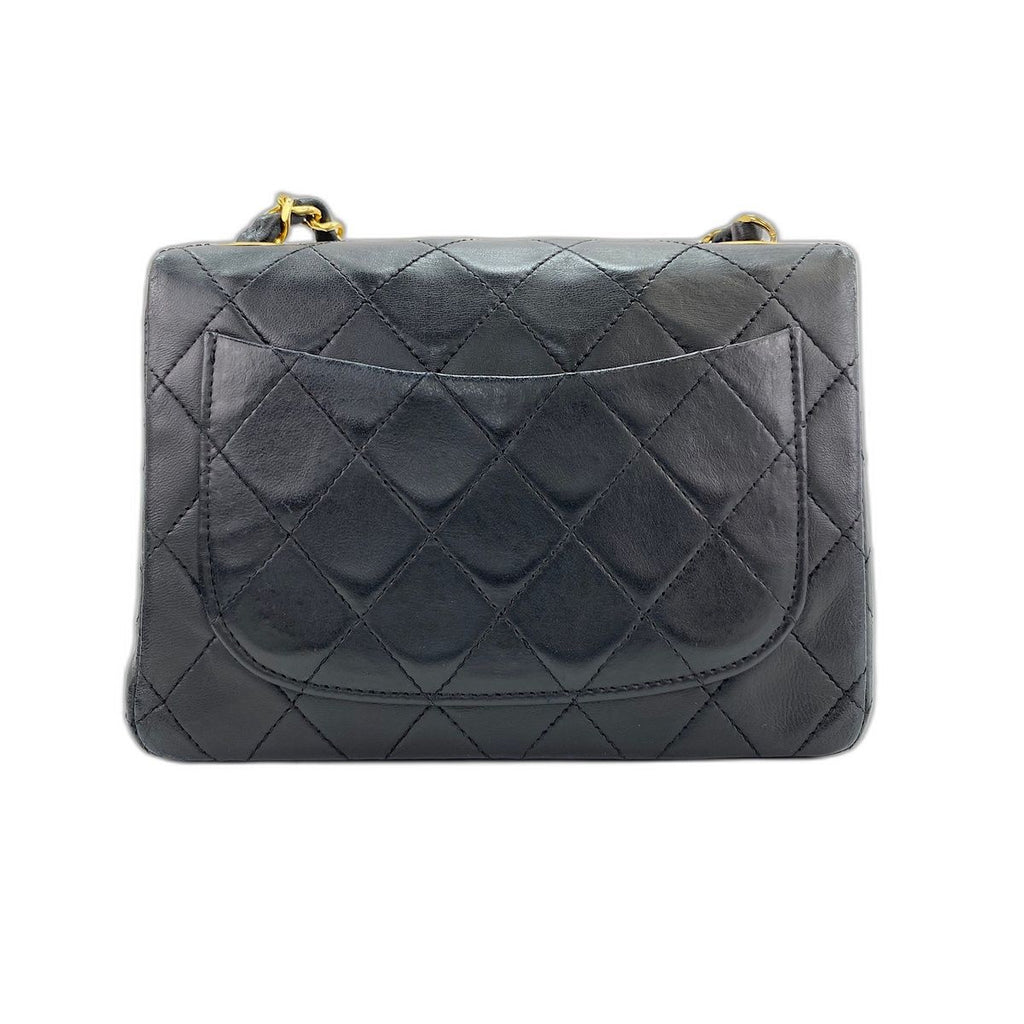 Chanel Shoulder Bag Mini Quilted — view 2