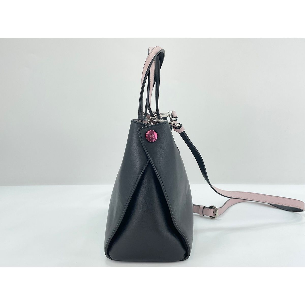 Dior Handbag 2-Way Addict Tote — view 4