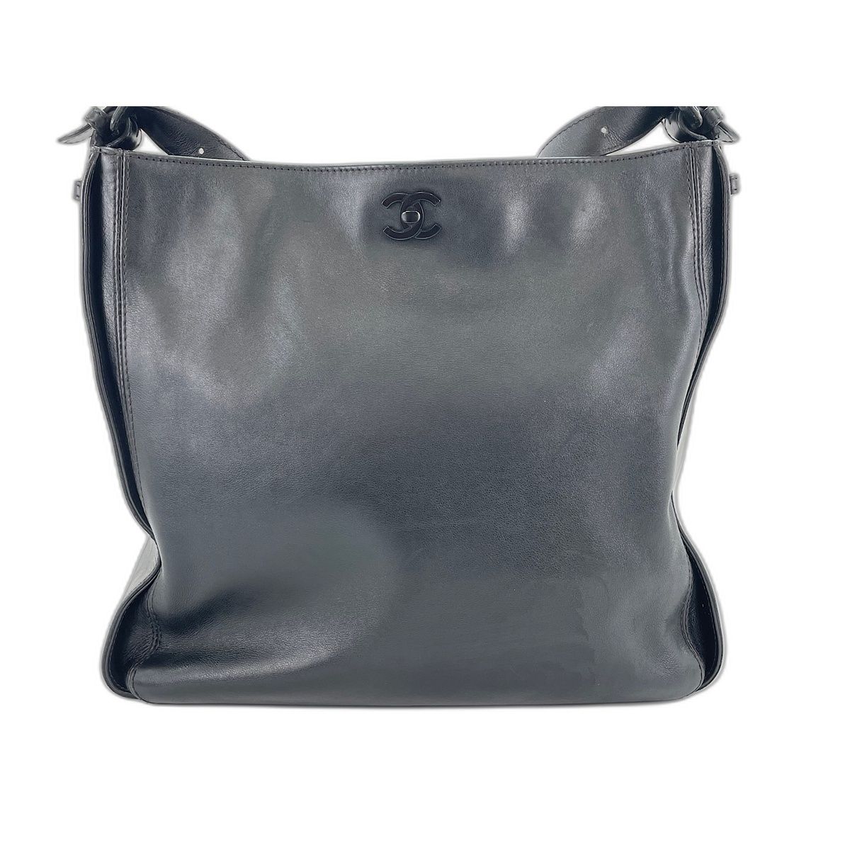 Chanel Shoulder Bag Black