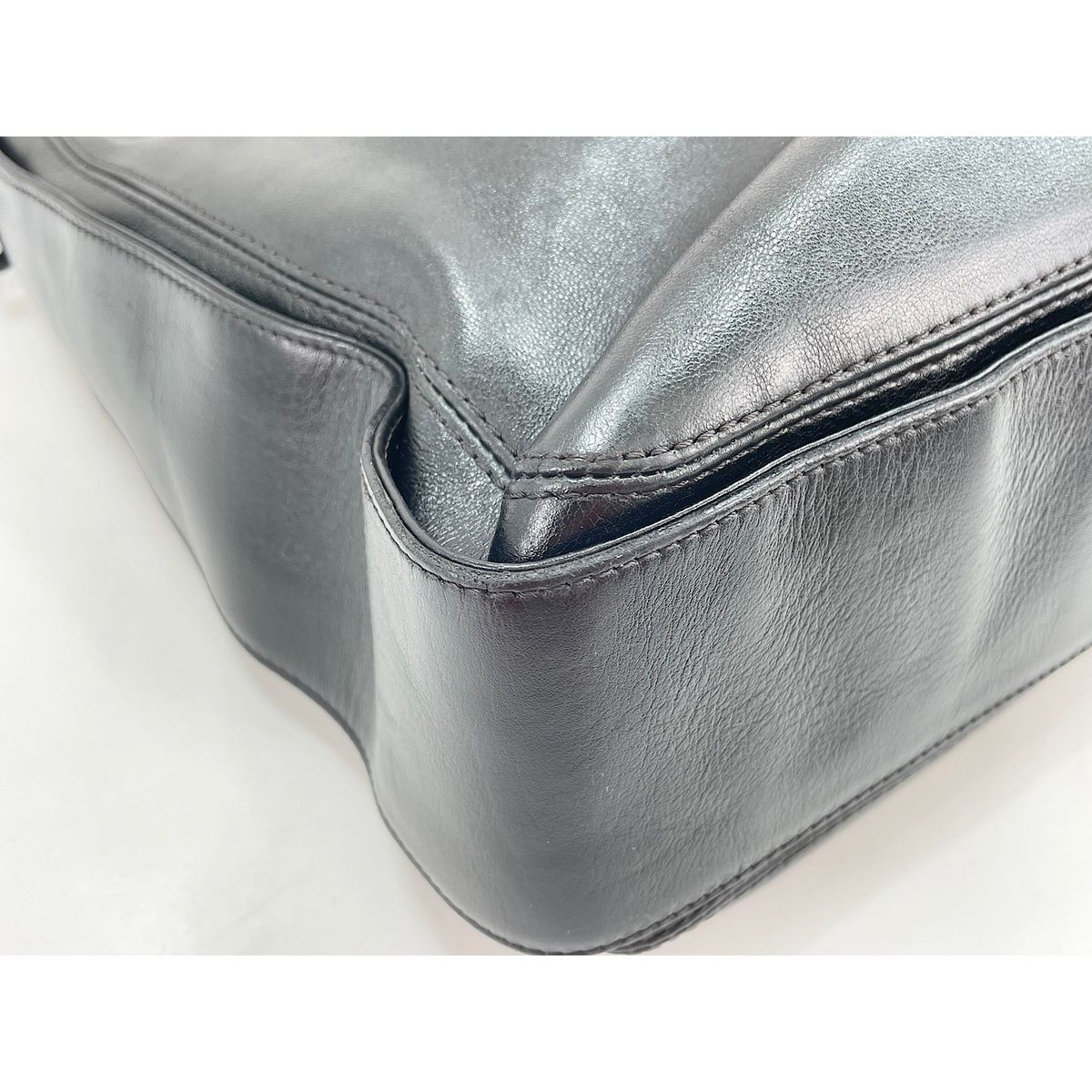 Chanel Shoulder Bag Black — view 7
