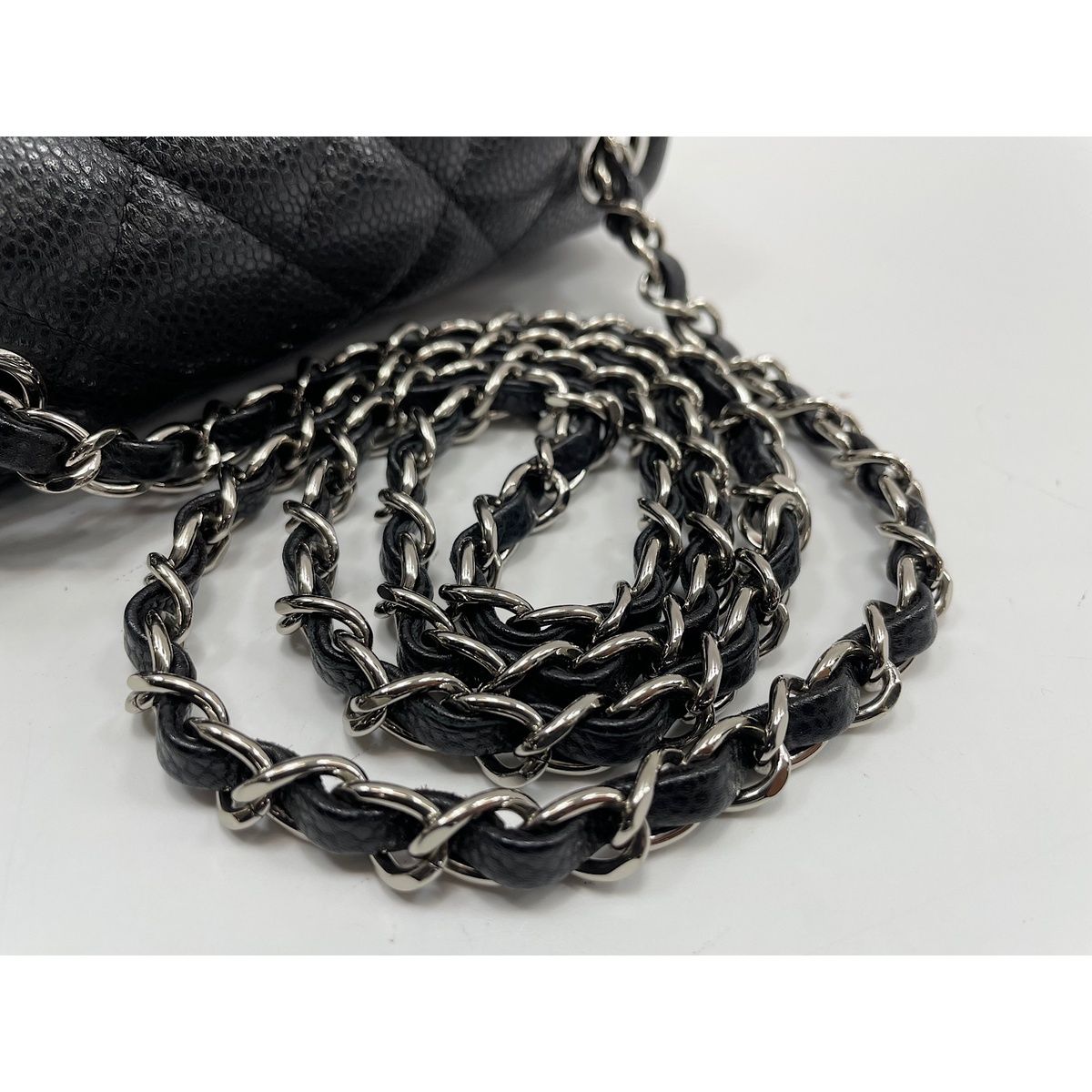 Chanel Shoulder Bag Mini Quilted — view 8