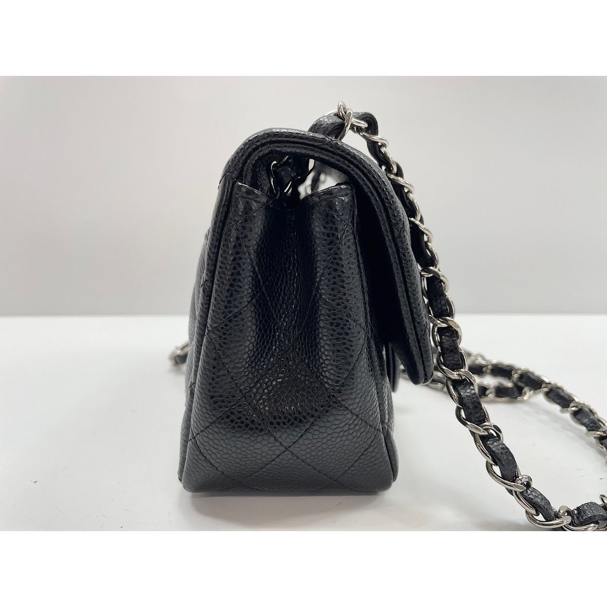 Chanel Shoulder Bag Mini Quilted — view 4