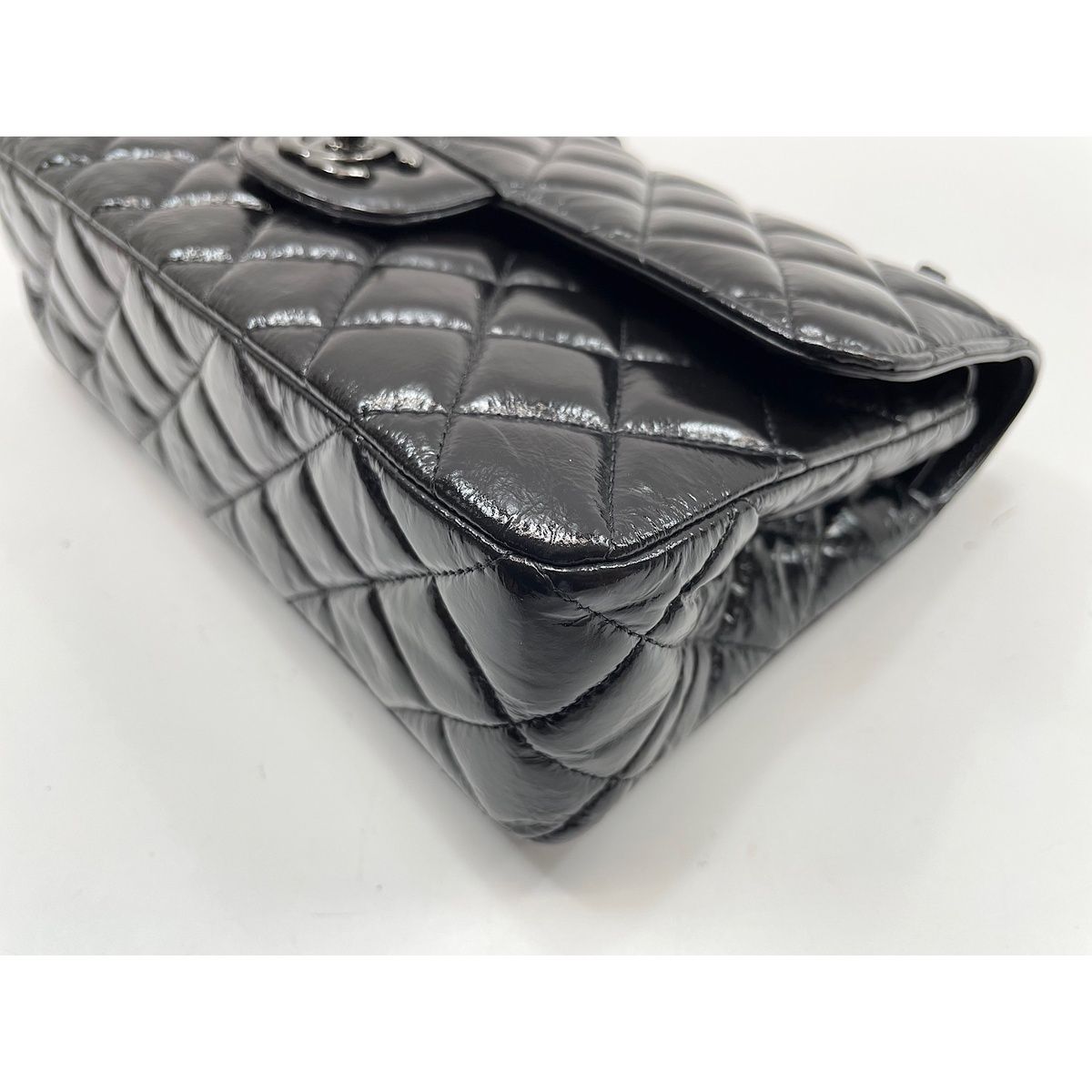 Chanel Handbag Quilted 23 — view 6