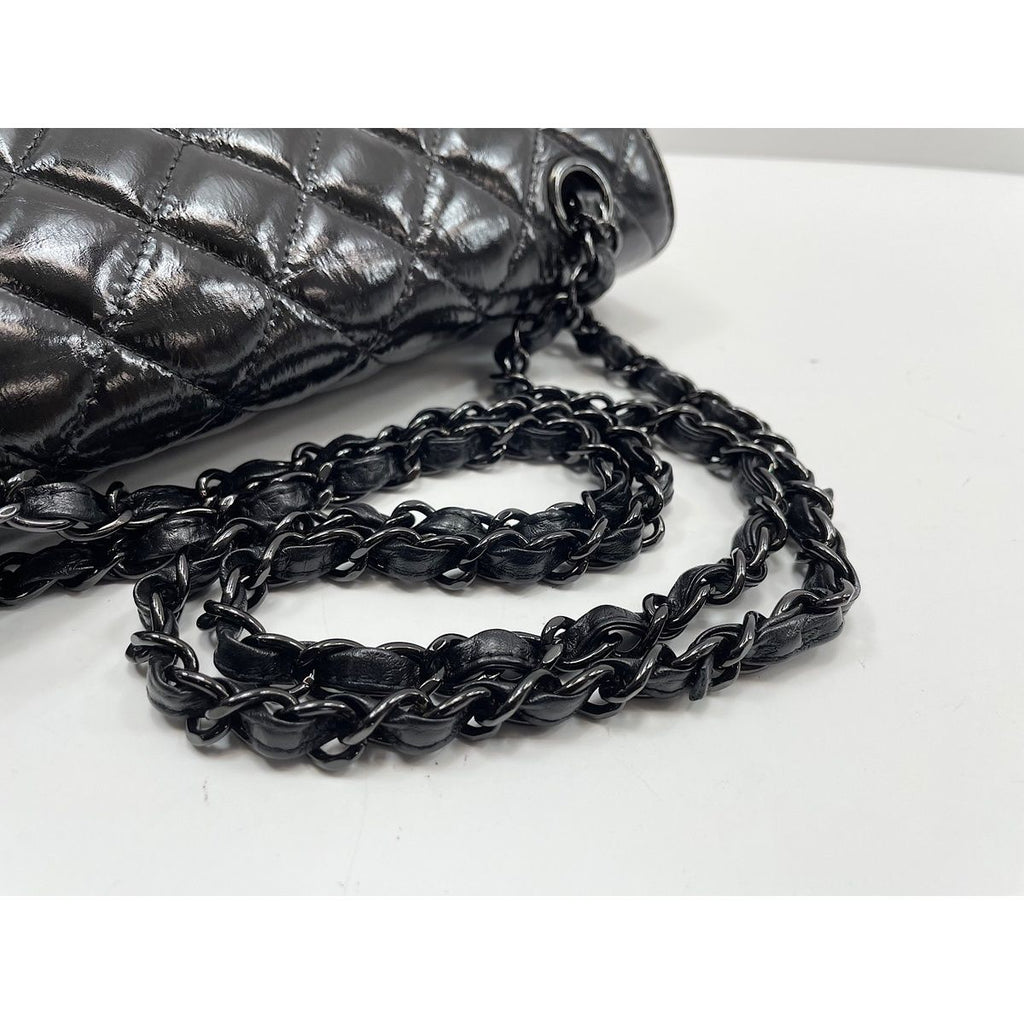 Chanel Handbag Quilted 23 — view 8