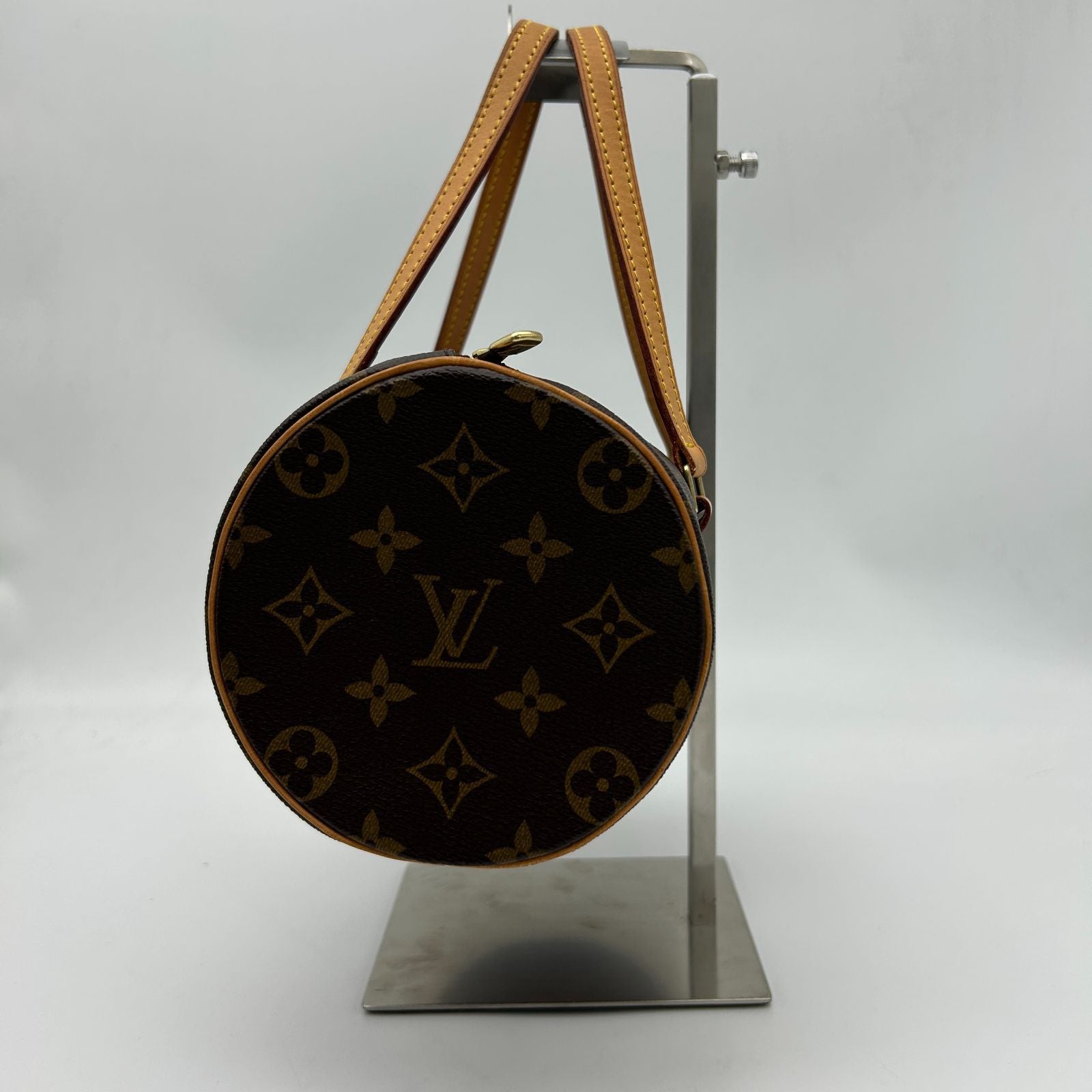 Louis Vuitton Monogram Papillon 26 Handbag — view 3
