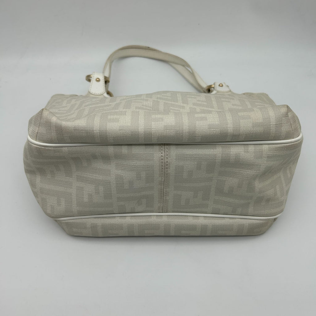 Fendi Zucca Pattern Shoulder Bag Leather Canvas White — view 7