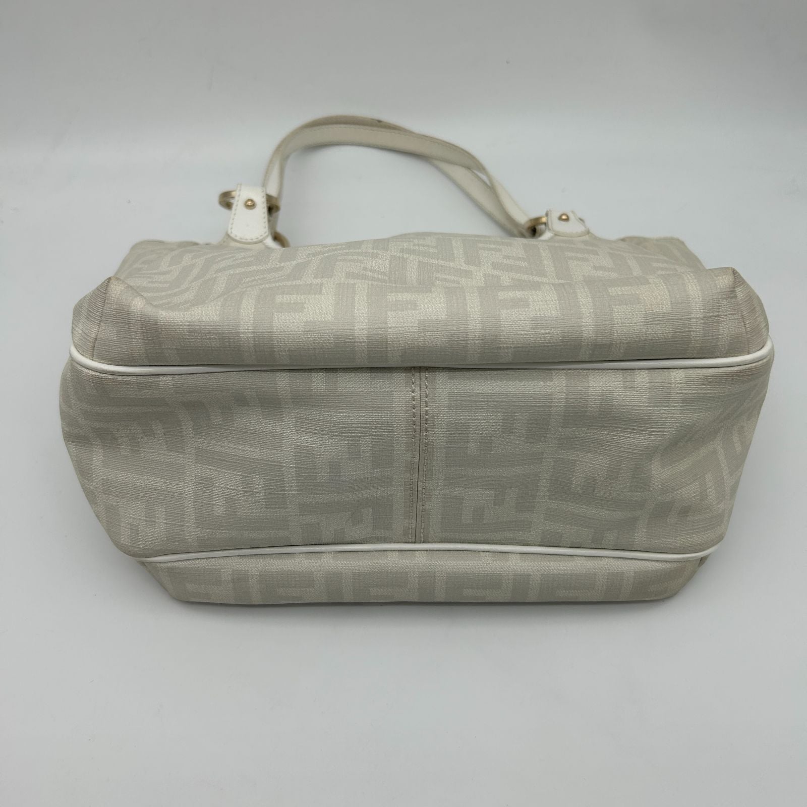Fendi Zucca Pattern Shoulder Bag Leather Canvas White — view 7