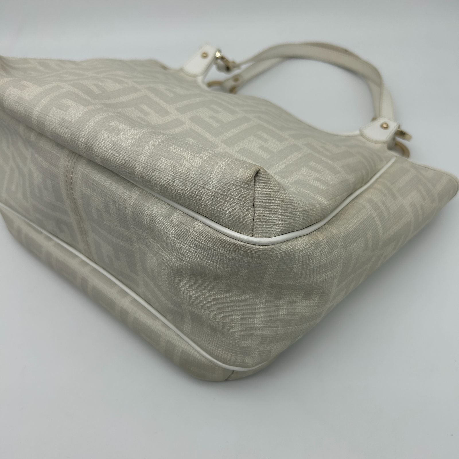 Fendi Zucca Pattern Shoulder Bag Leather Canvas White — view 9