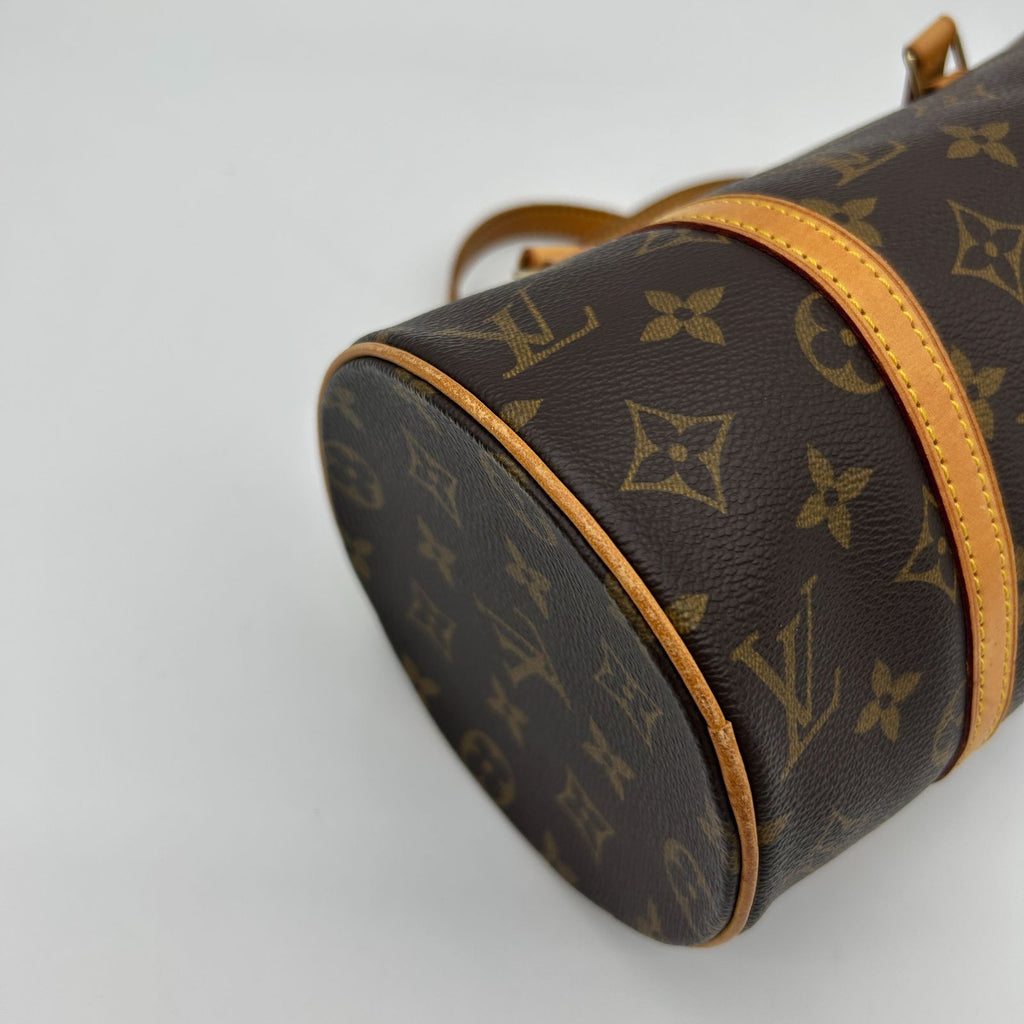 Louis Vuitton Monogram Papillon 26 Handbag — view 8