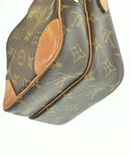 Louis Vuitton Shoulder — view 6