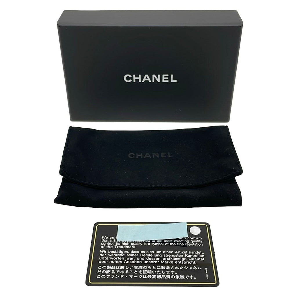 Chanel Coin Case 19 Beige Zip Around Lambskin — view 5