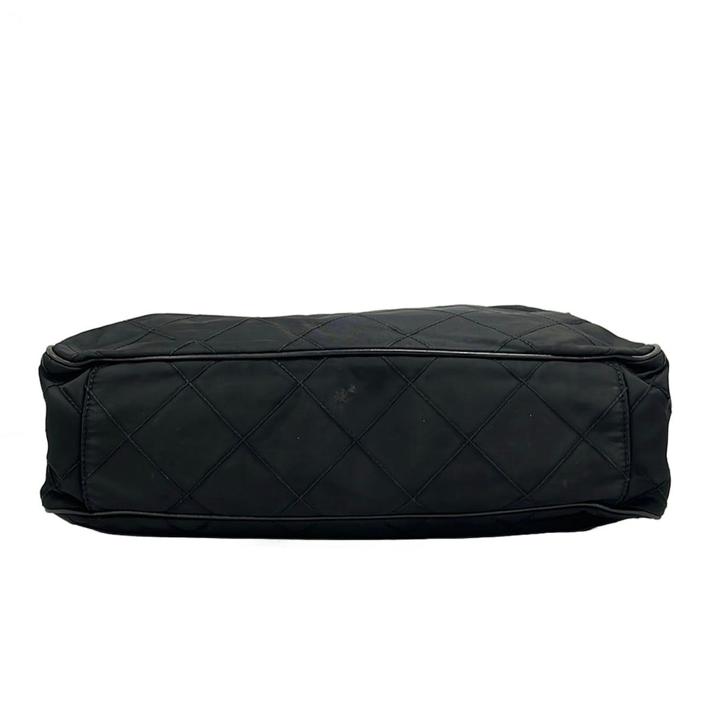 Prada Shoulder Bag Black Quilted Leather — view 5