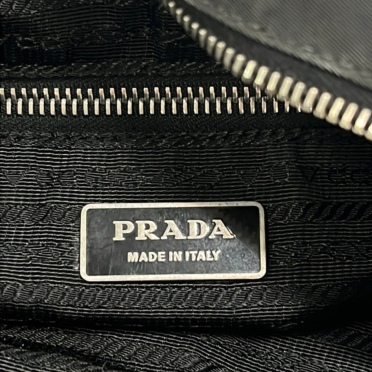 Prada Shoulder Bag Black Quilted Leather — view 8