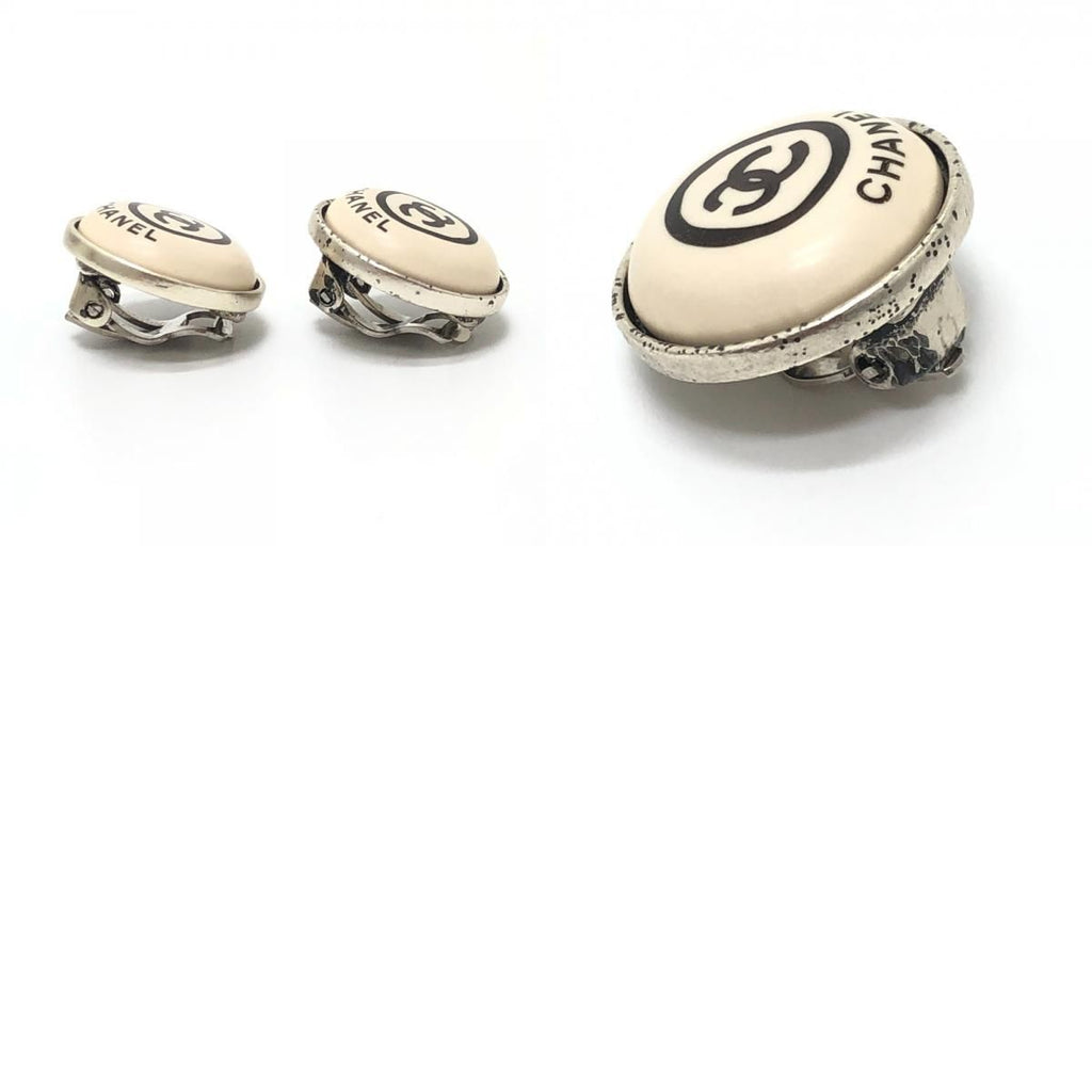 Chanel Earrings CC Logo Circle Metal Silver — view 9