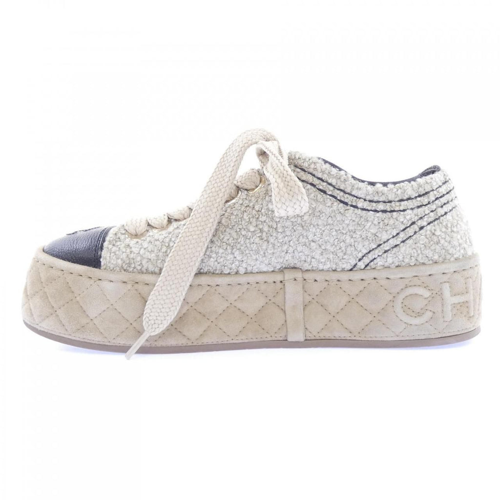 Chanel Sneakers Beige — view 2