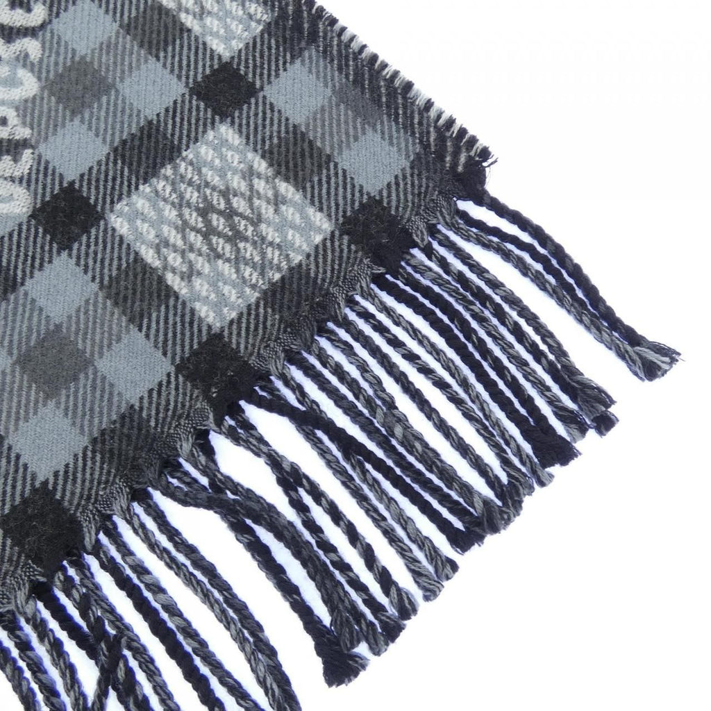 Louis Vuitton Damier Scarf — view 2