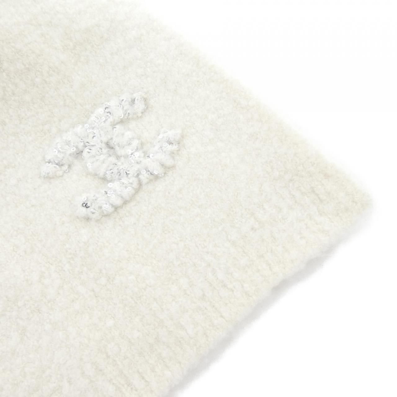 Chanel Scarf Beige — view 2