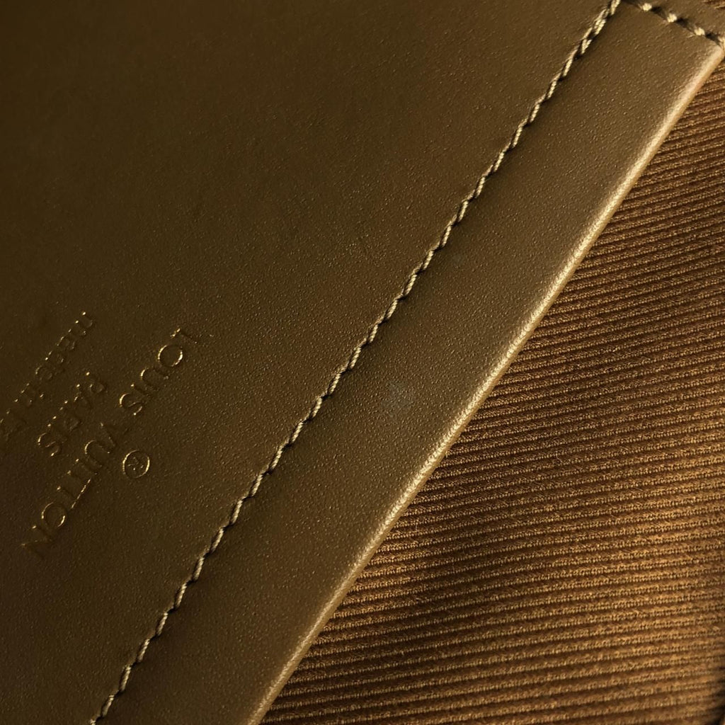Louis Vuitton Monogram Utility Crossbody Shoulder — view 9
