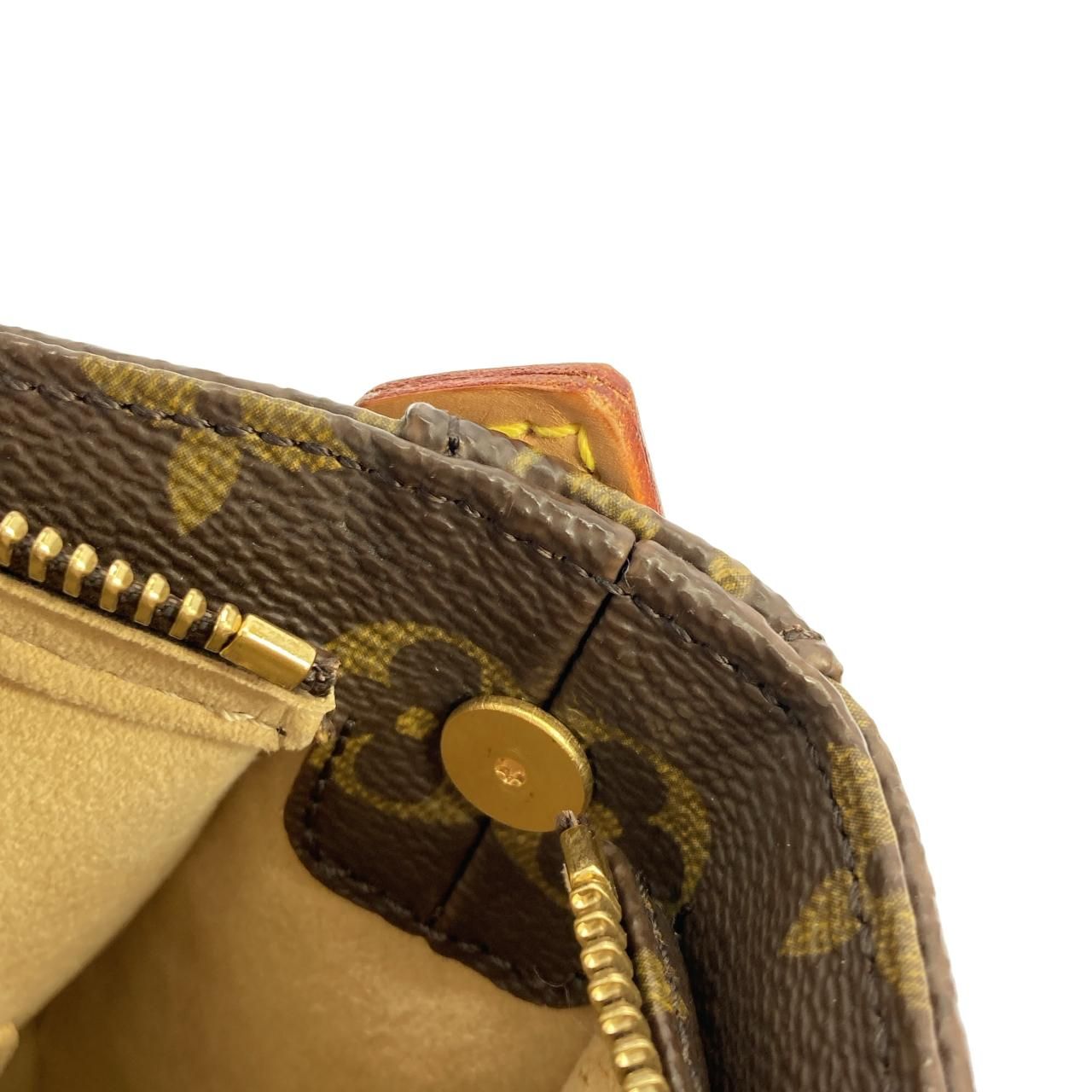 Louis Vuitton Monogram Looping MM Shoulder — view 9