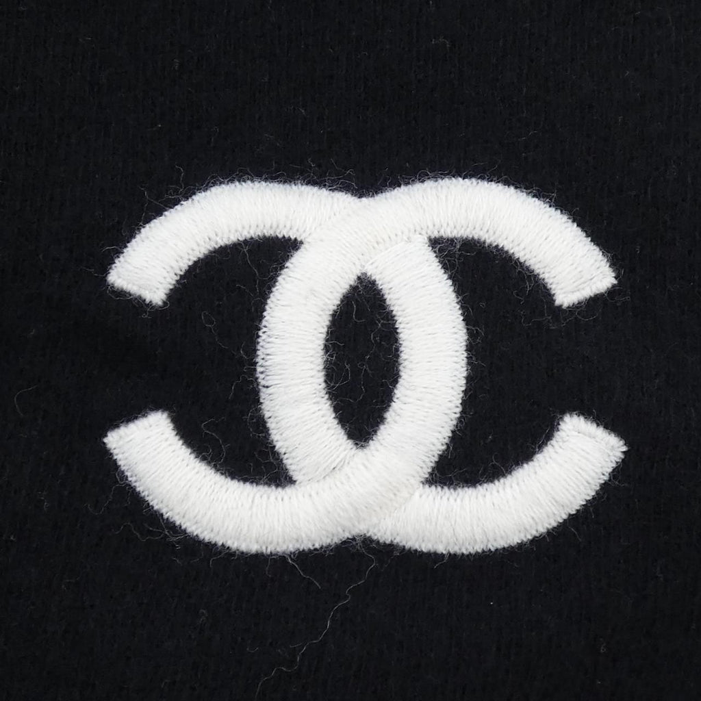 Chanel Stole Scarf Black — view 4