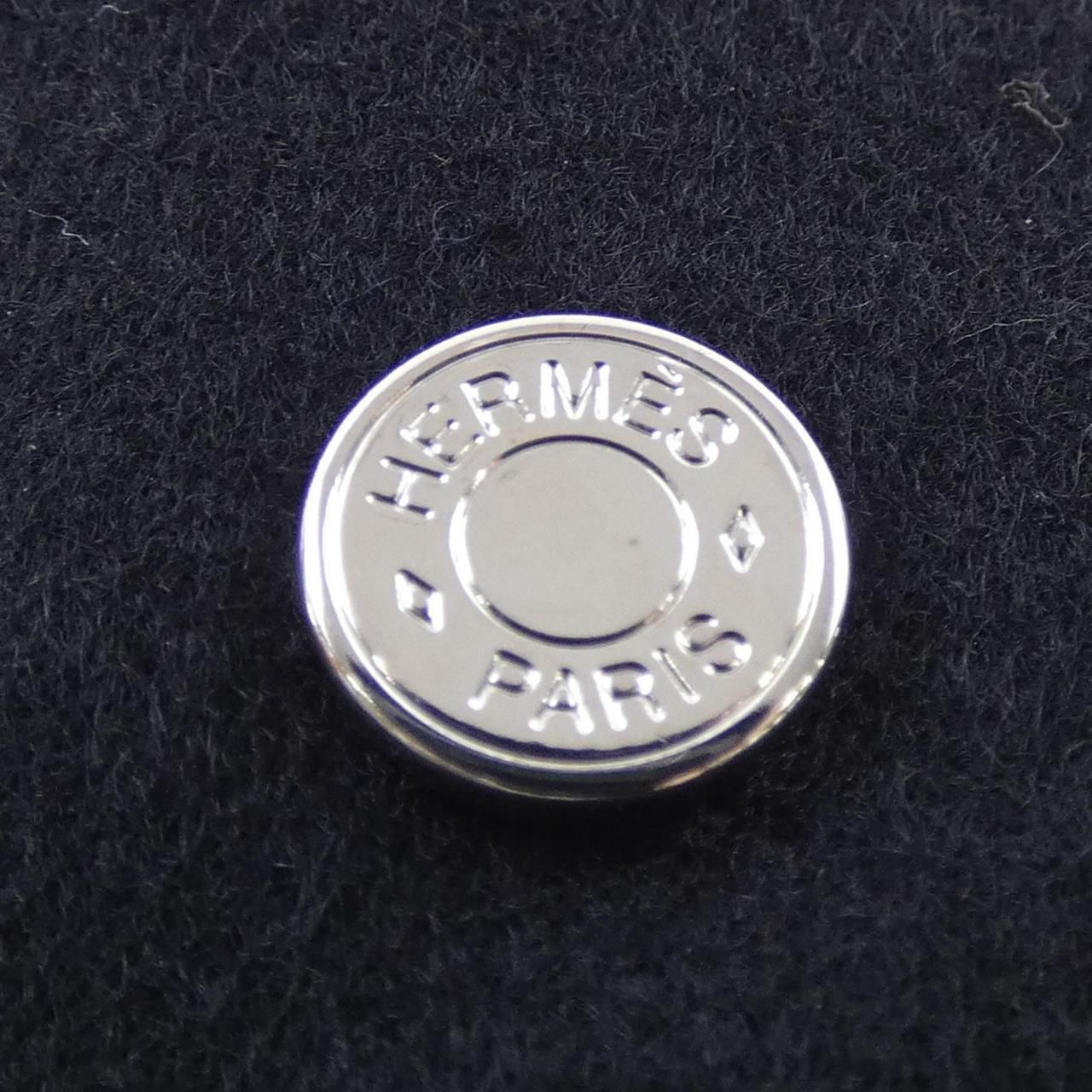 Hermes Clou de Selle Saint Honore Cap — view 5