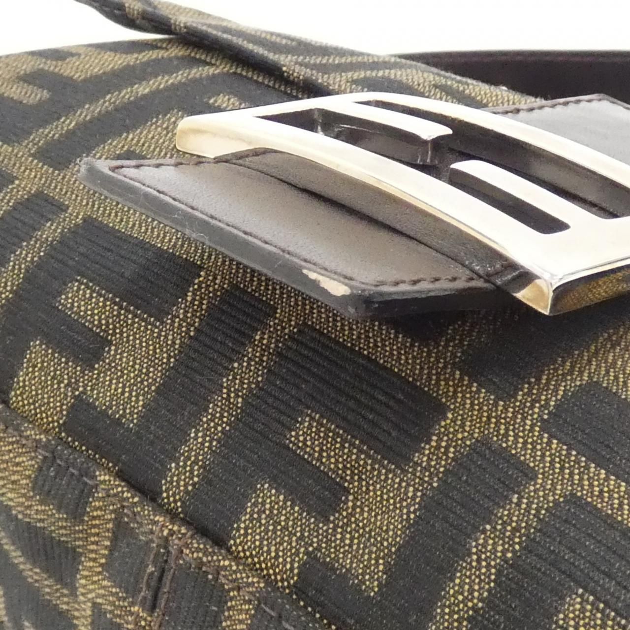 Fendi Vintage Baguette Shoulder — view 5