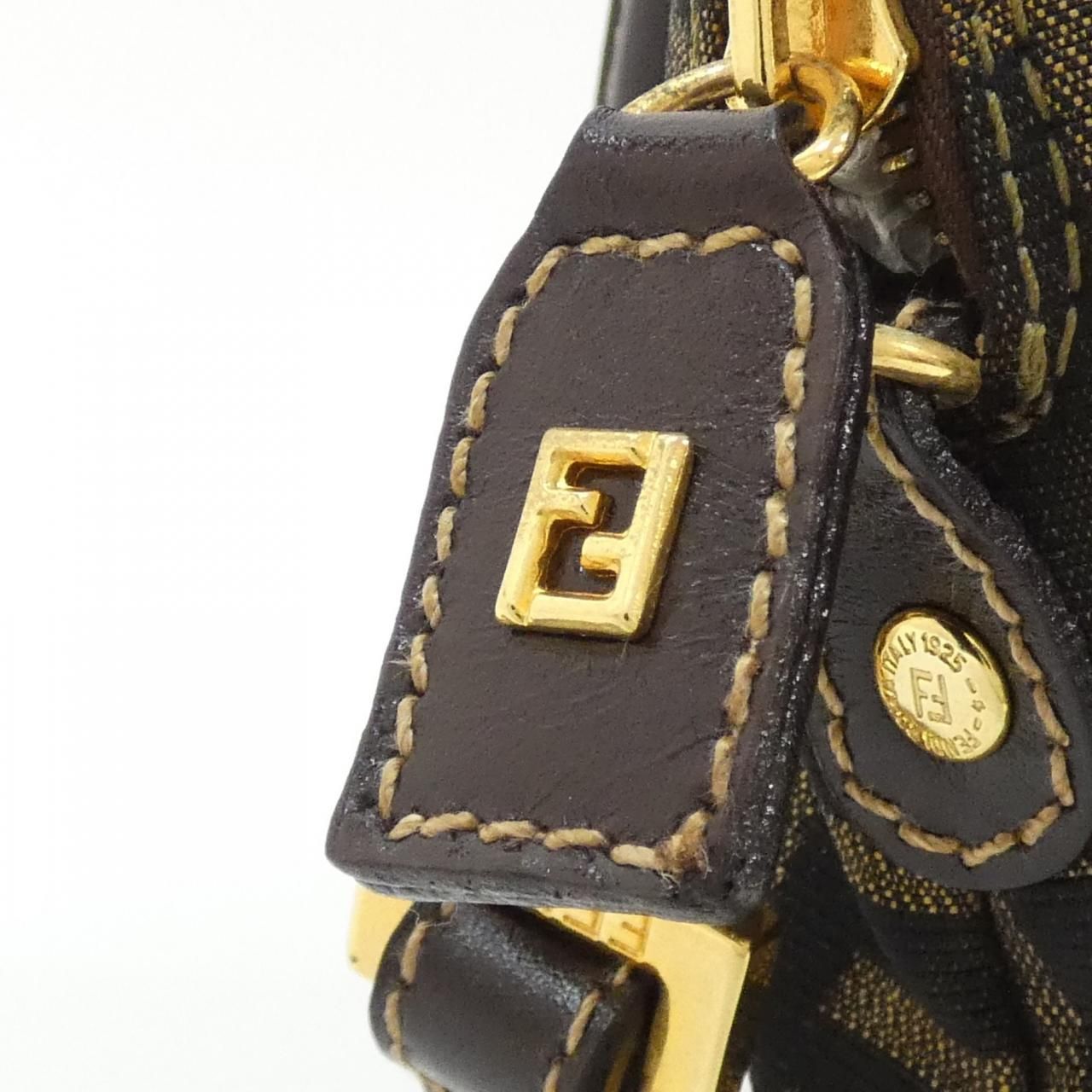 Fendi Vintage Bag Handbag Gold — view 3