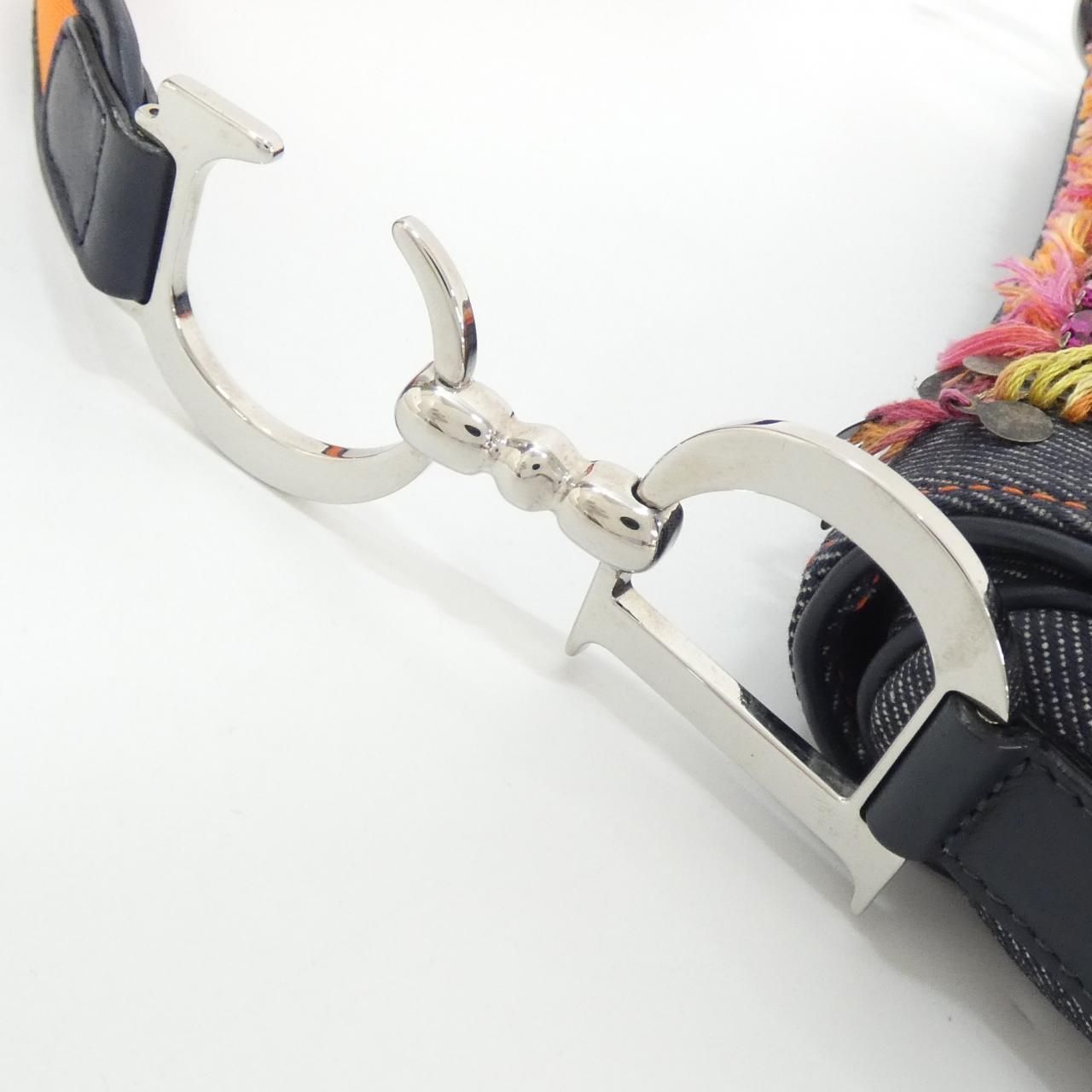 Dior Vintage Saddle Shoulder — view 5