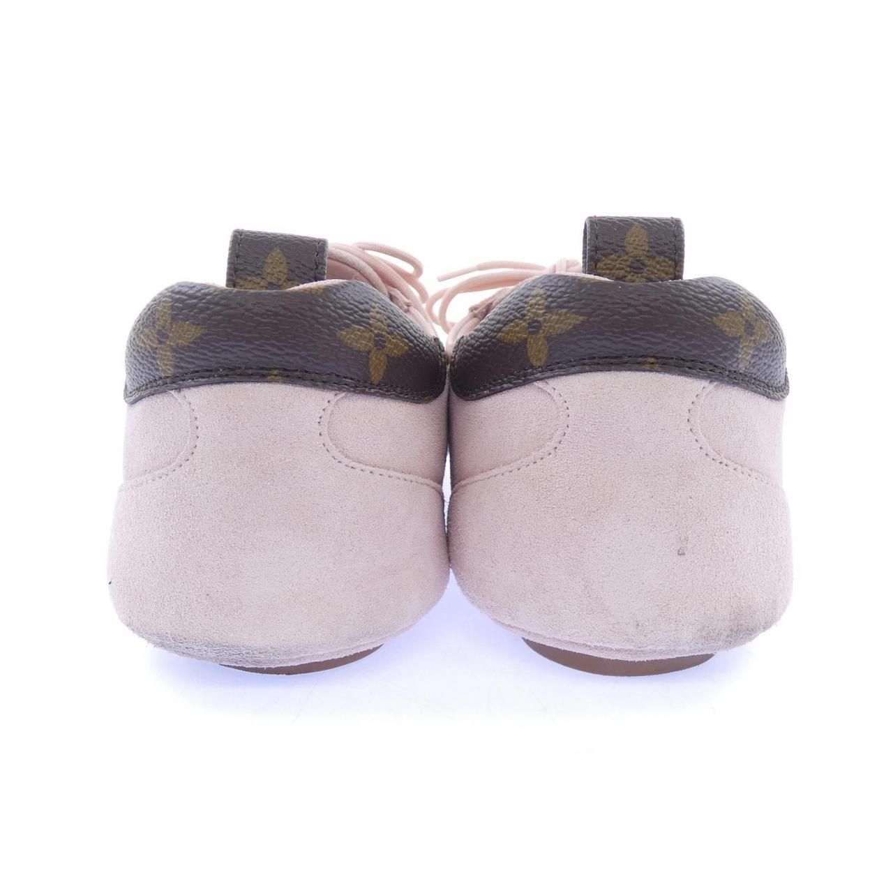 Louis Vuitton LV Sneakers — view 5