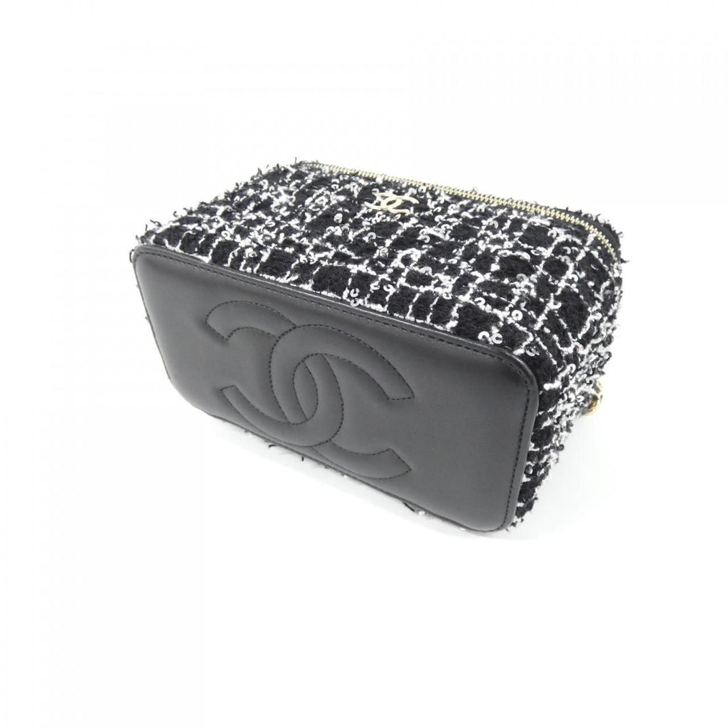 Chanel Bag Handbag Black — view 3
