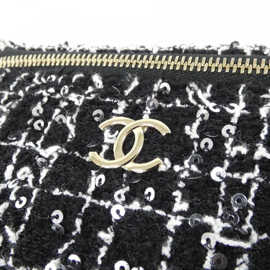 Chanel Bag Handbag Black — view 4