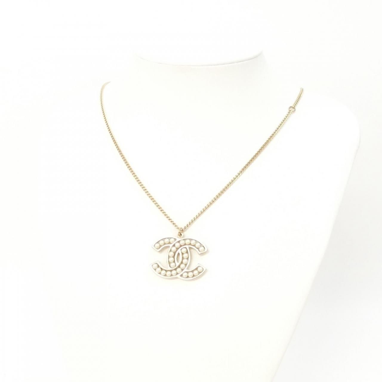 Chanel Necklace Gold — view 6