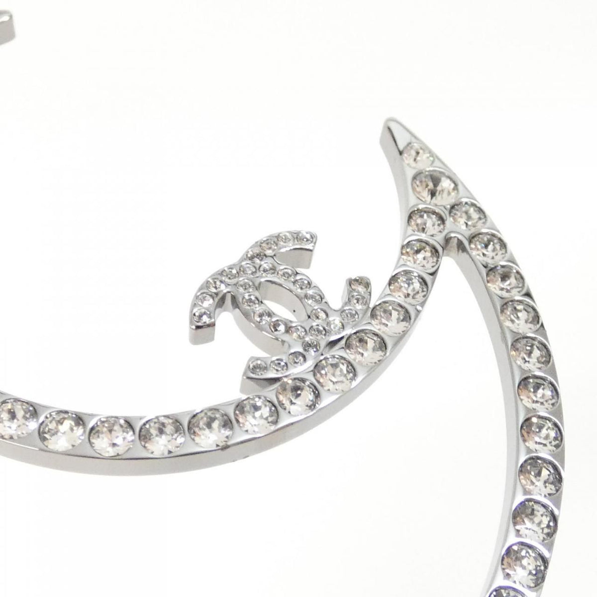 Chanel Brooch Silver — view 3