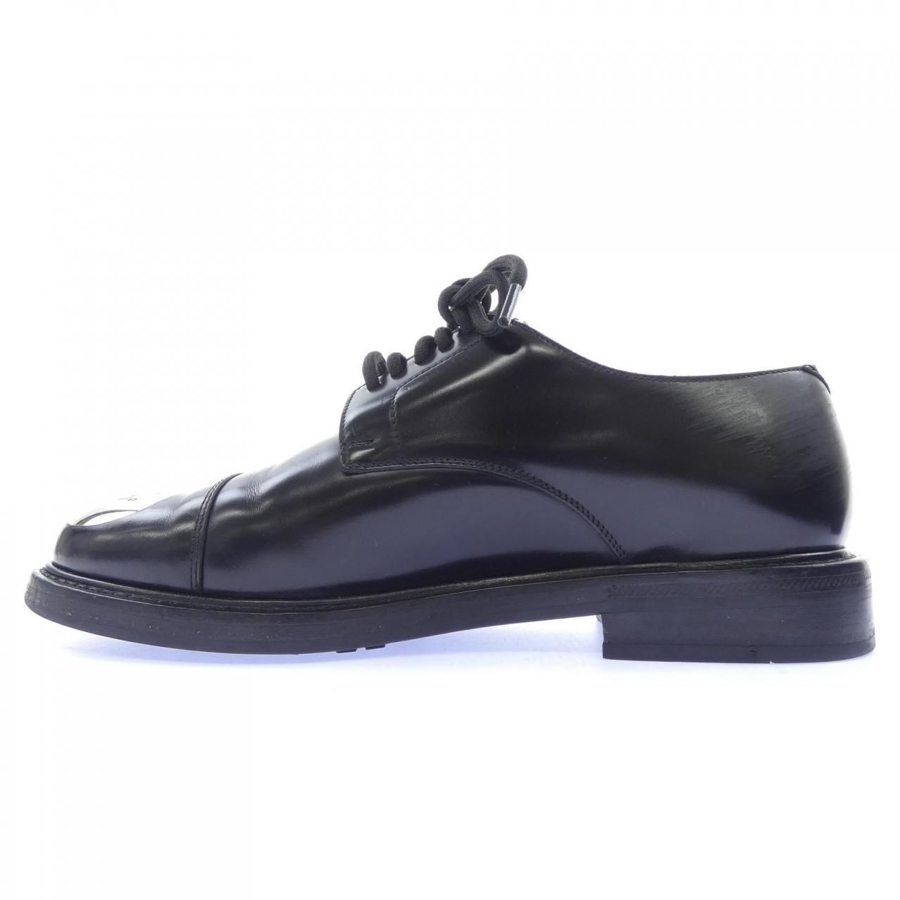 Louis Vuitton Voltaire Line Shoes — view 2
